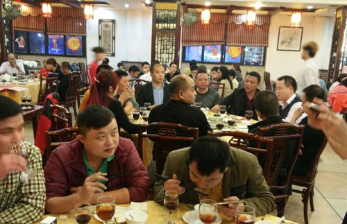 免费看片的网站入口漆廠家 聖誕活動